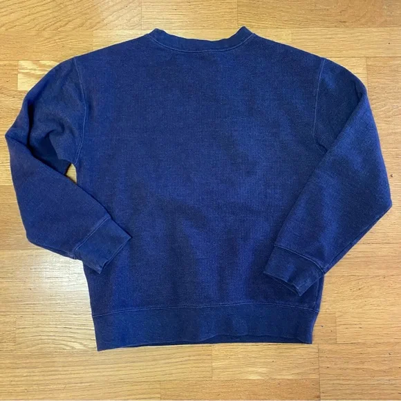 Disney World Mickey Compass Preppy Epcot Vacation Crew Neck Pocket Sweatshir… - Picture 4 of 5